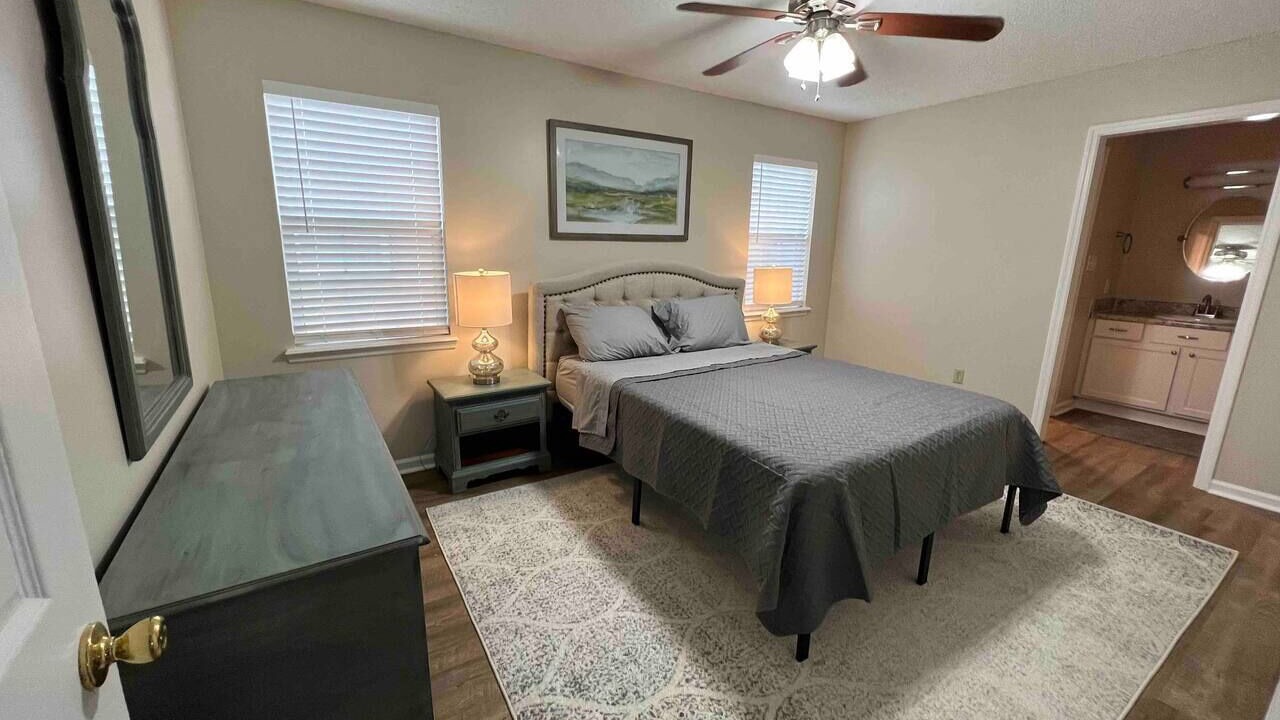 Photo of Bedroom in Valdosta