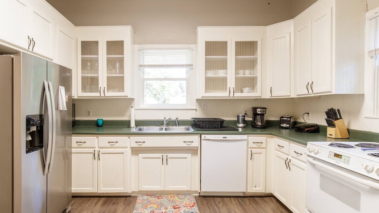 Photo of Kitchen in Valdosta
