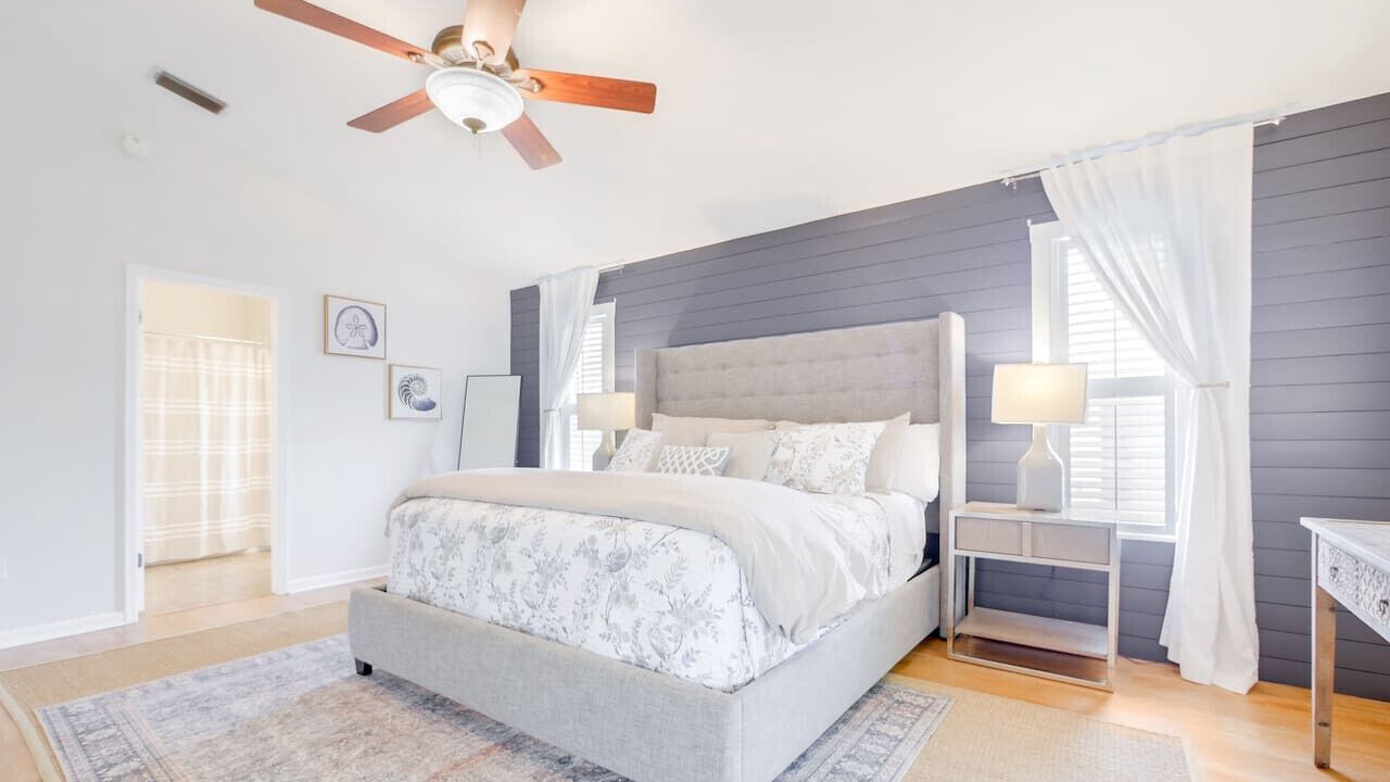 Photo of Bedroom in Butler Beach