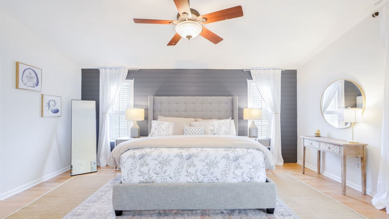 Photo of Bedroom in Butler Beach