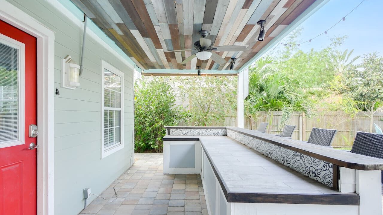 Photo of Patio Balcony in Butler Beach