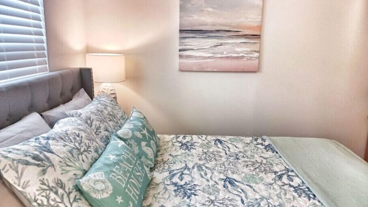 Photo of Bedroom in Whitney Beach