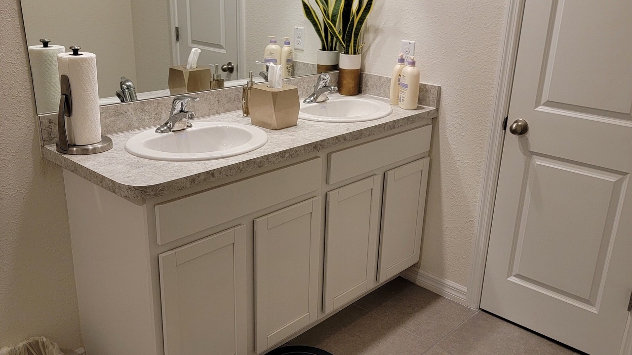 Photo of Bathroom in Wimauma