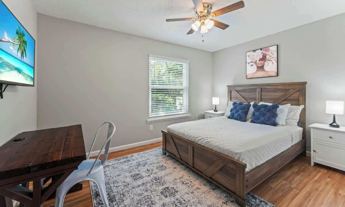 Photo of Bedroom in Sunbeam
