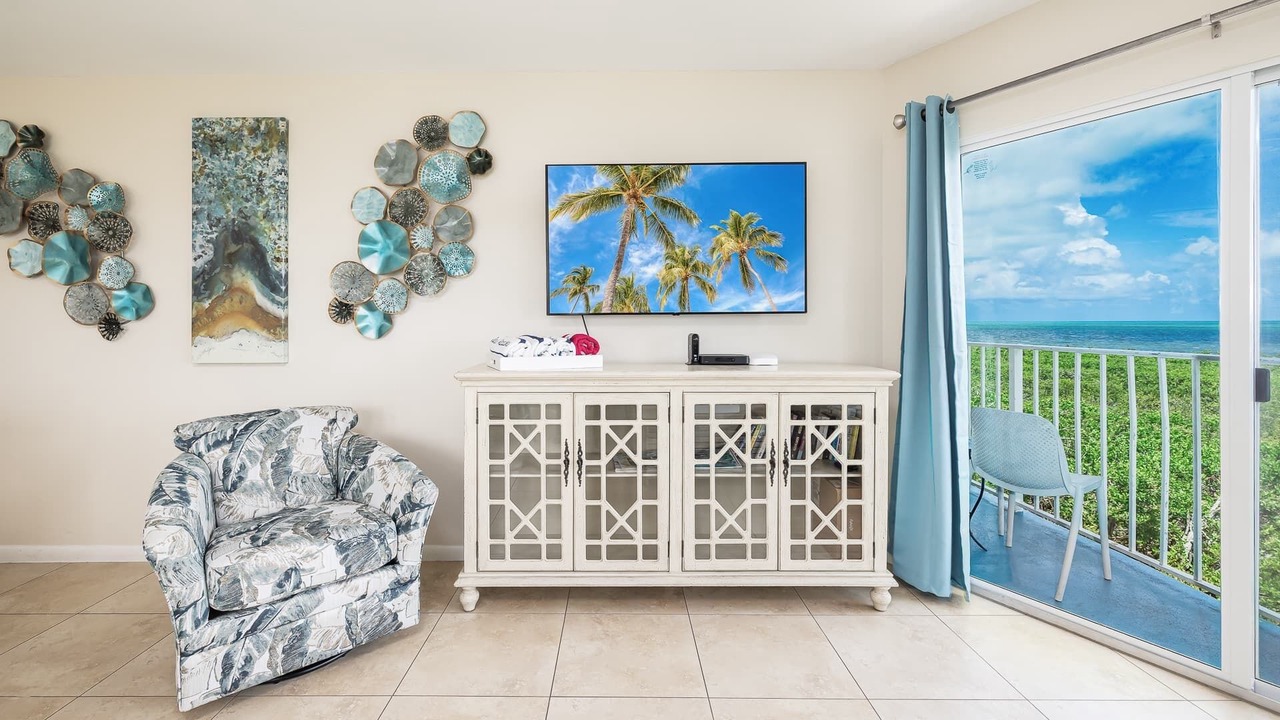 Photo of Livingroom in Tavernier
