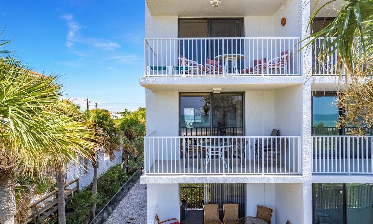 Photo of Patio Balcony in Madeira Beach