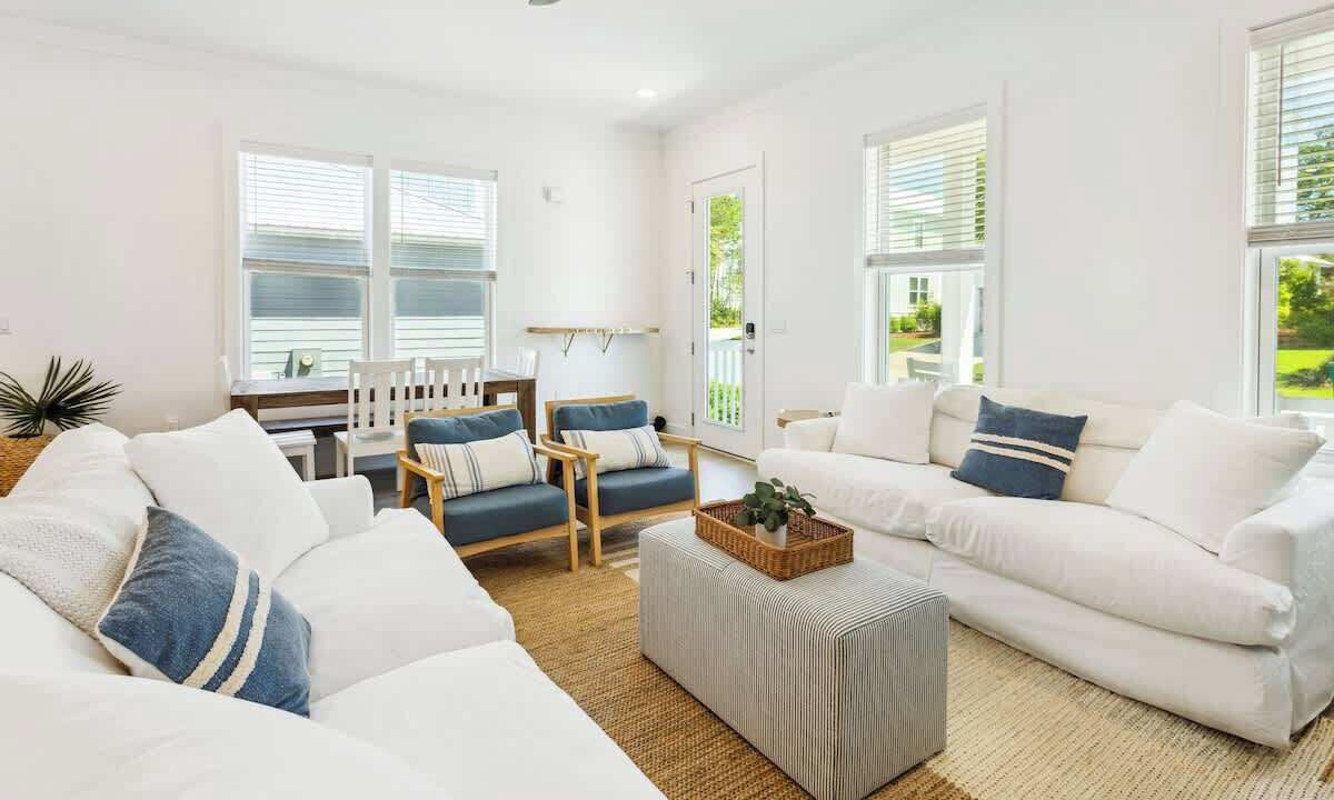 Photo of Livingroom in West Panama City Beach