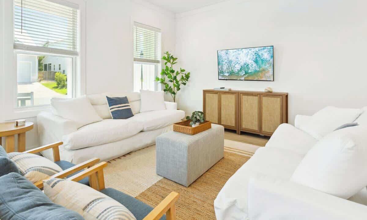 Photo of Livingroom in West Panama City Beach
