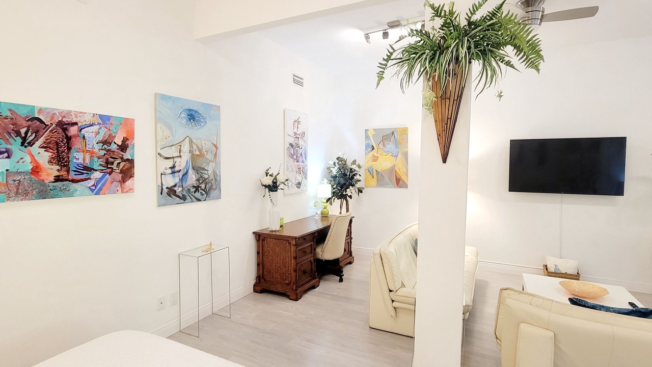 Photo of Livingroom in Oakview Heights