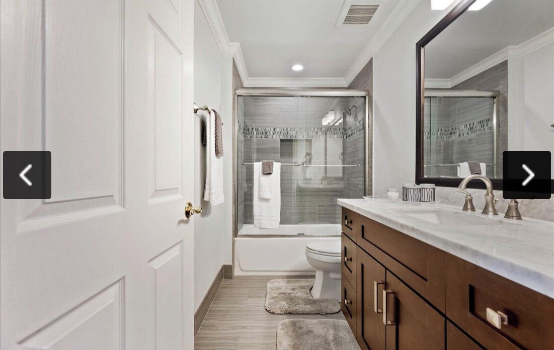 Photo of Bathroom in Greenview Shores