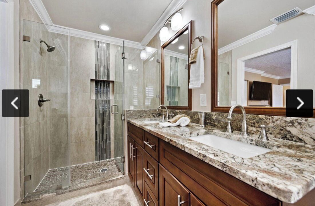 Photo of Bathroom in Greenview Shores