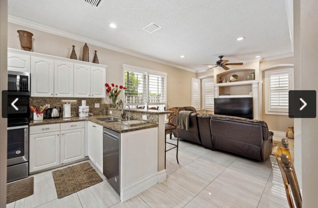 Photo of Kitchen in Greenview Shores