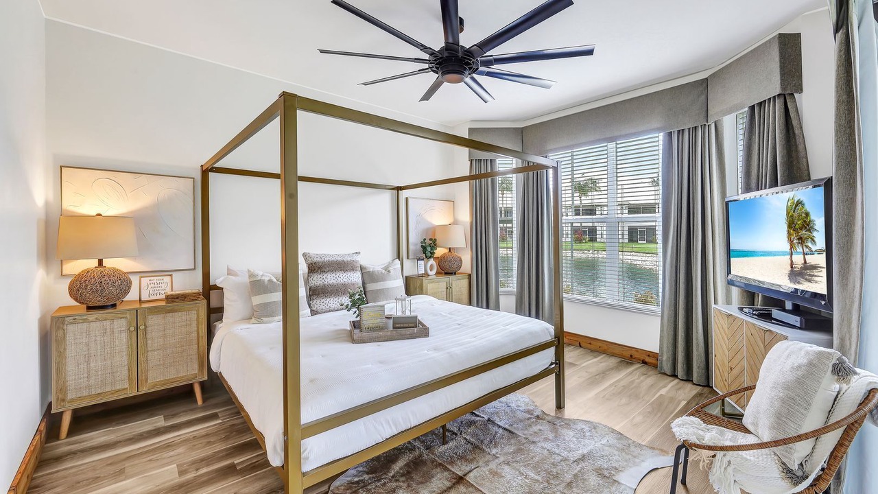 Photo of Bedroom in Naples
