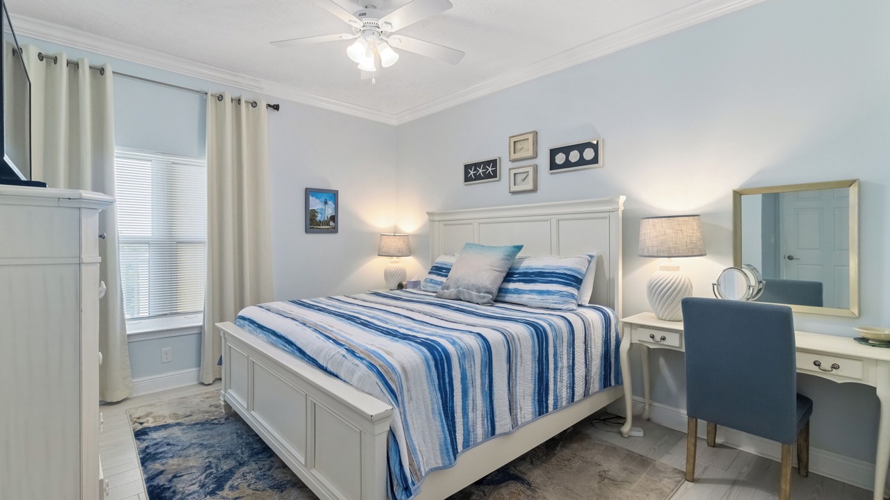 Photo of Bedroom in Mexico Beach