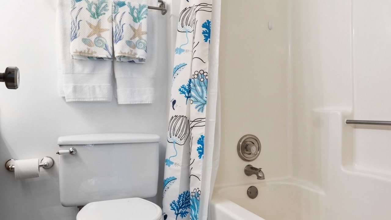 Photo of Bathroom in Kingsland