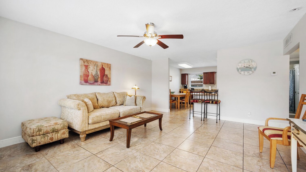 Photo of Livingroom in Florida North Atlantic Coast