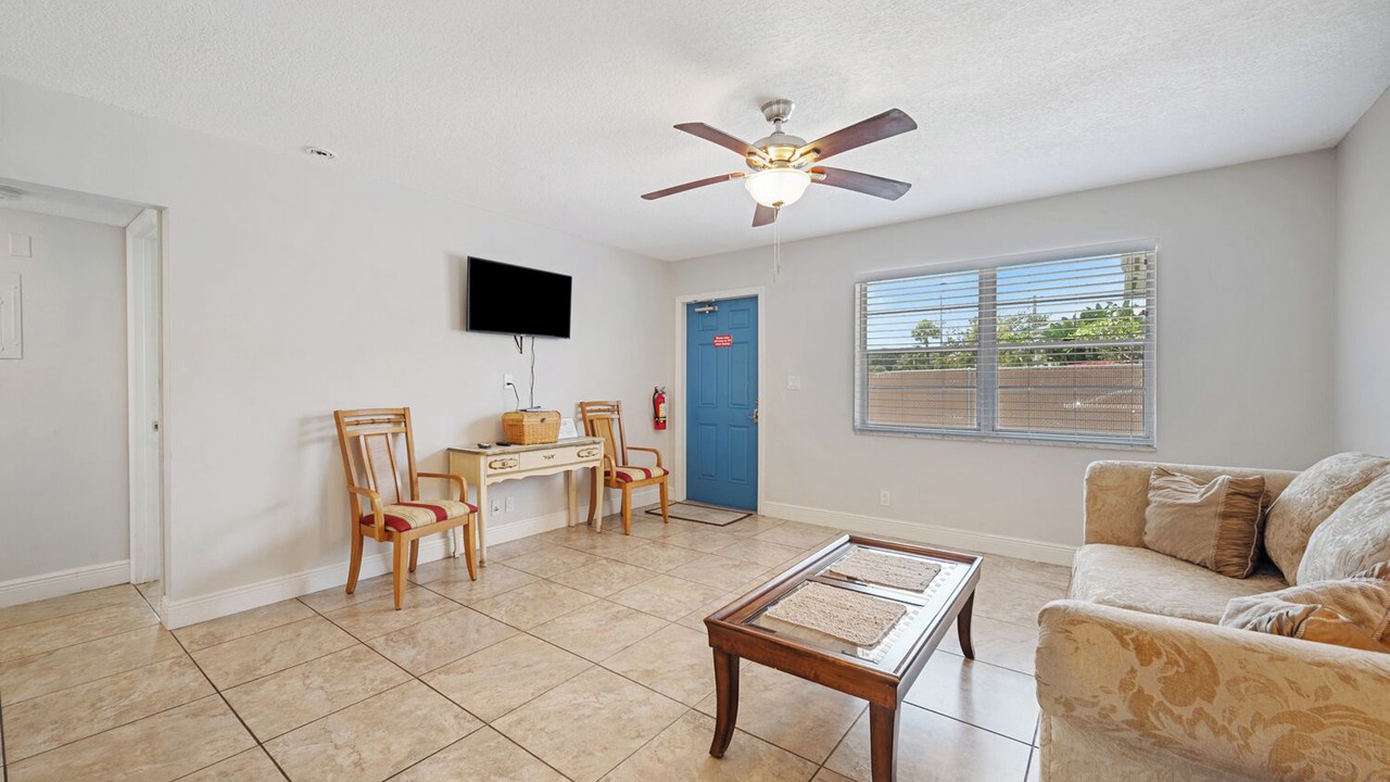 Photo of Livingroom in Florida North Atlantic Coast