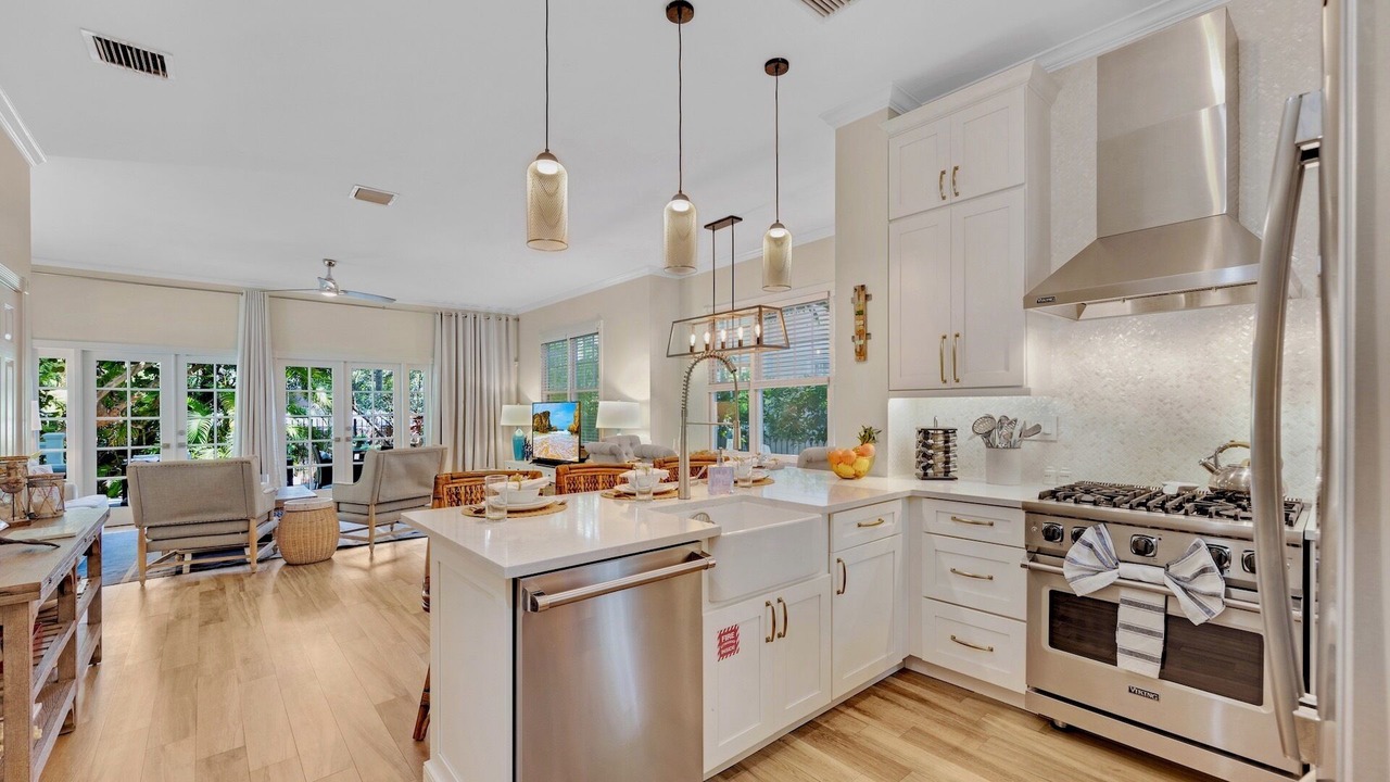 Photo of Kitchen in Bahama Village