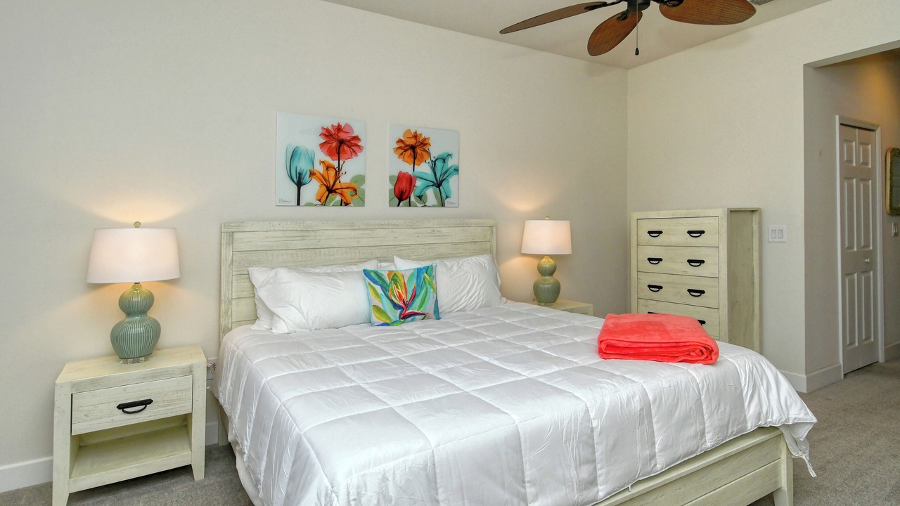 Photo of Bedroom in Venetian Falls