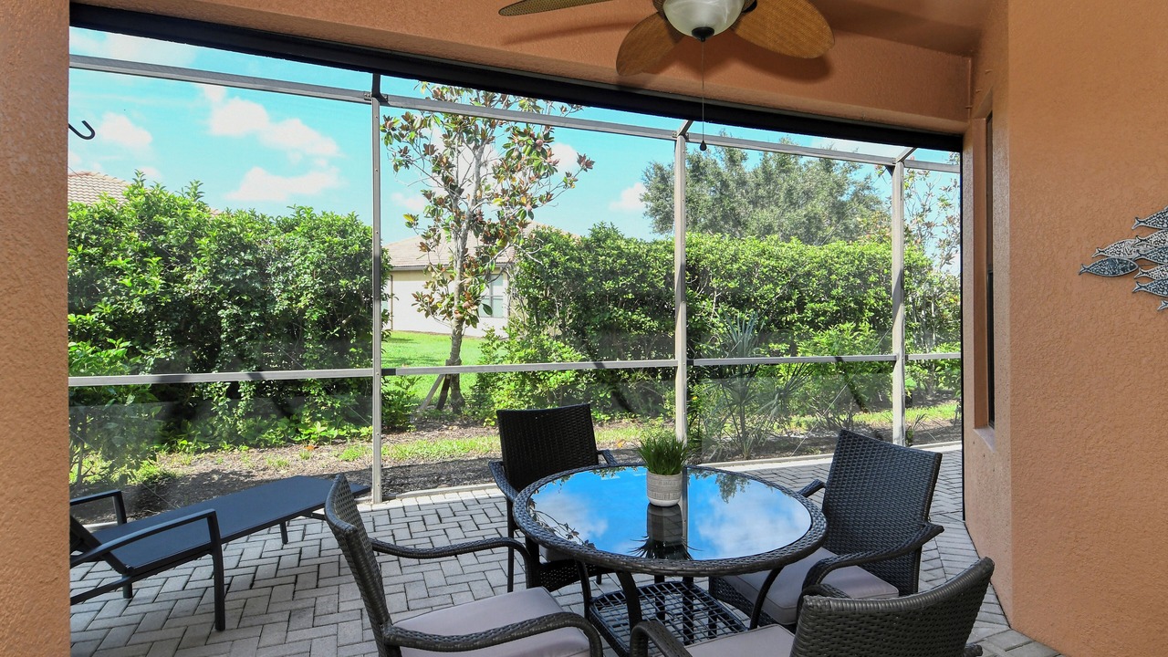 Photo of Outdoor in Venetian Falls