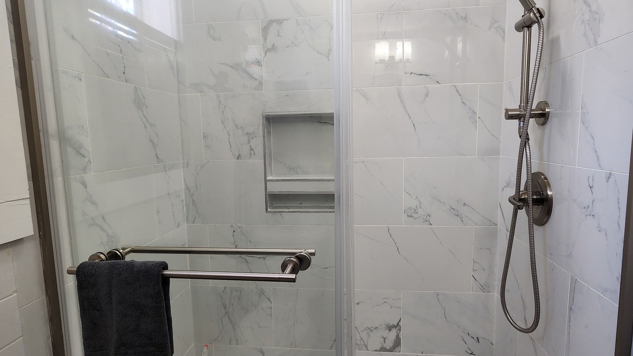 Photo of Bathroom in Higbees Daytona