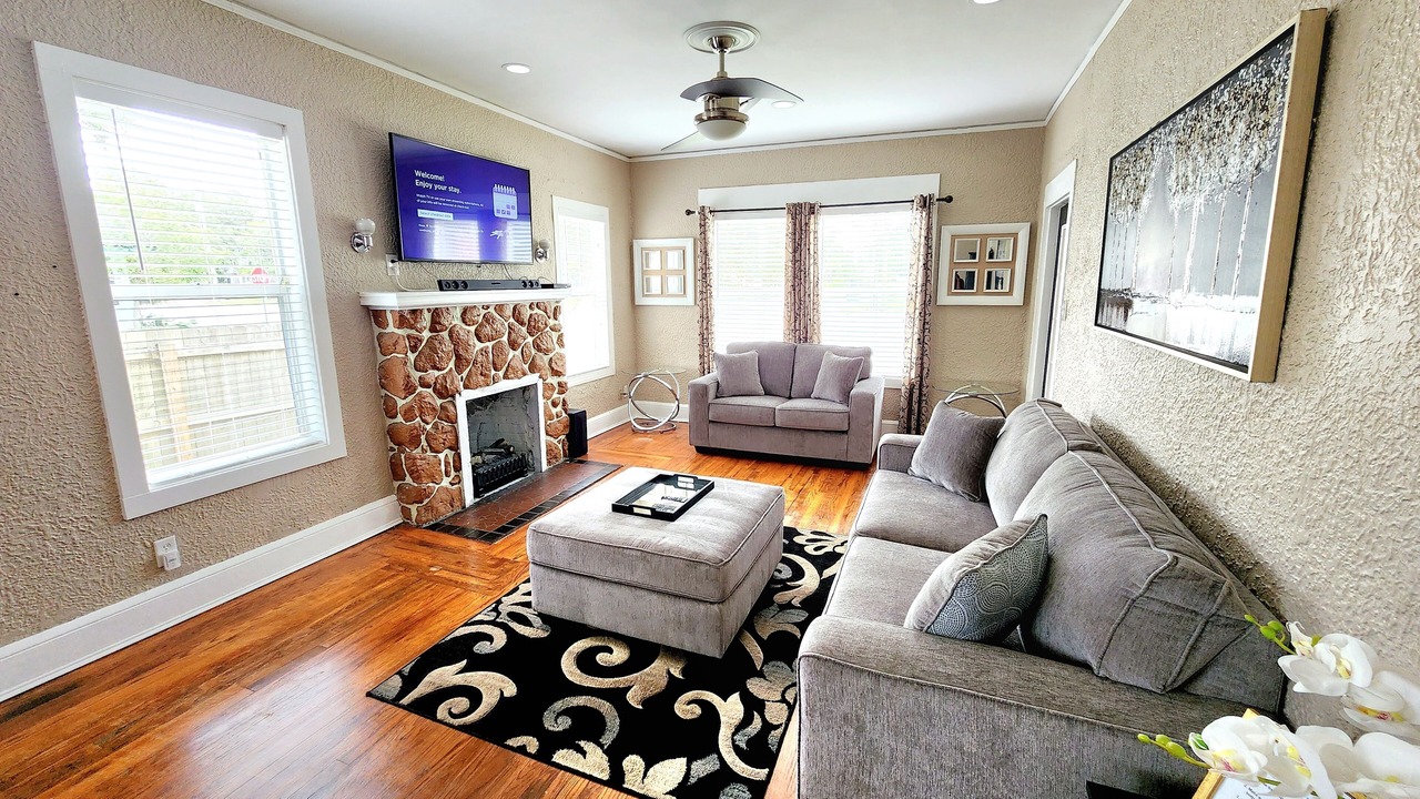Photo of Livingroom in Higbees Daytona