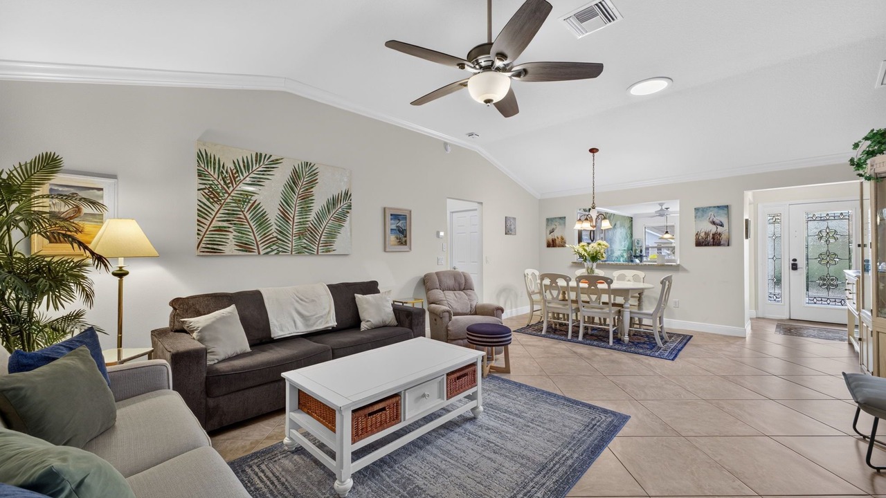 Photo of Livingroom in Hadley