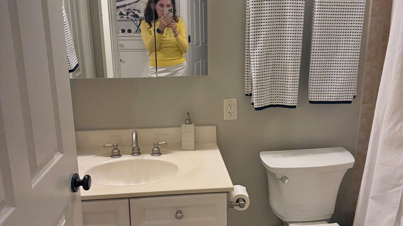 Photo of Bathroom in Jacksonville Beach