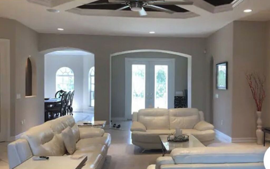Photo of Livingroom in Burnt Store