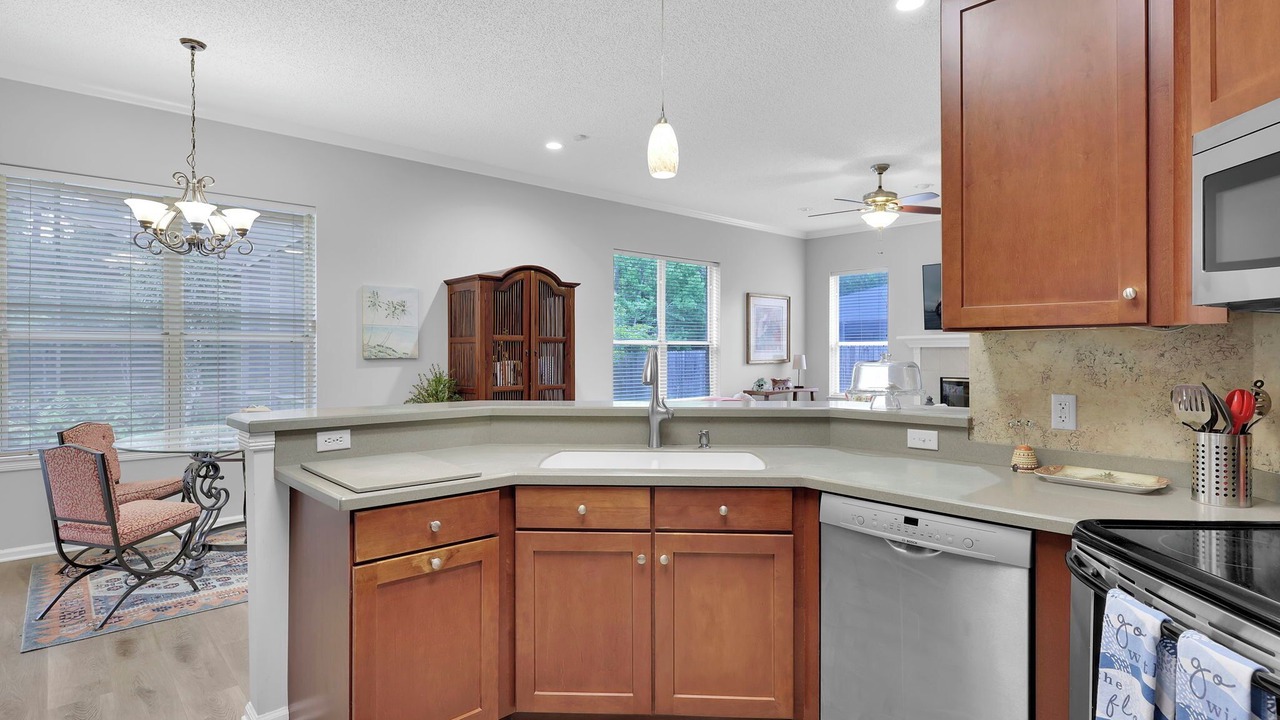 Photo of Kitchen in Mandarin