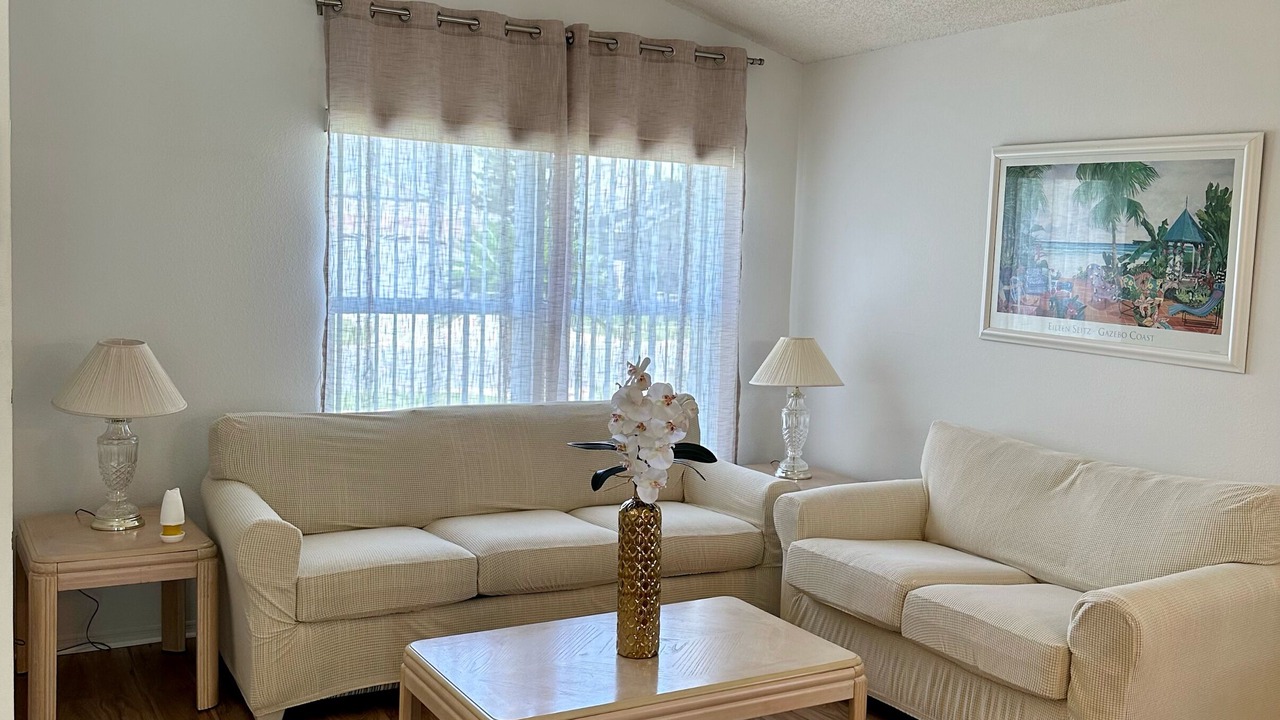 Photo of Livingroom in Chatham Park