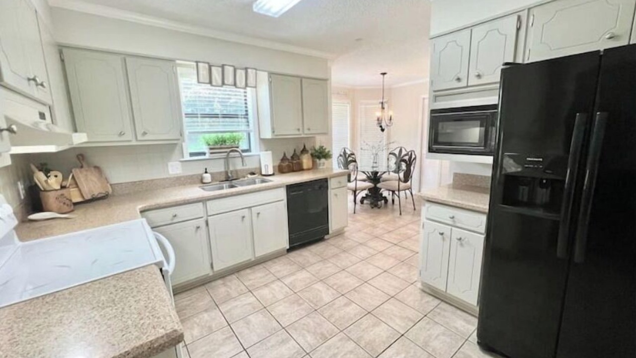 Photo of Kitchen in Valdosta