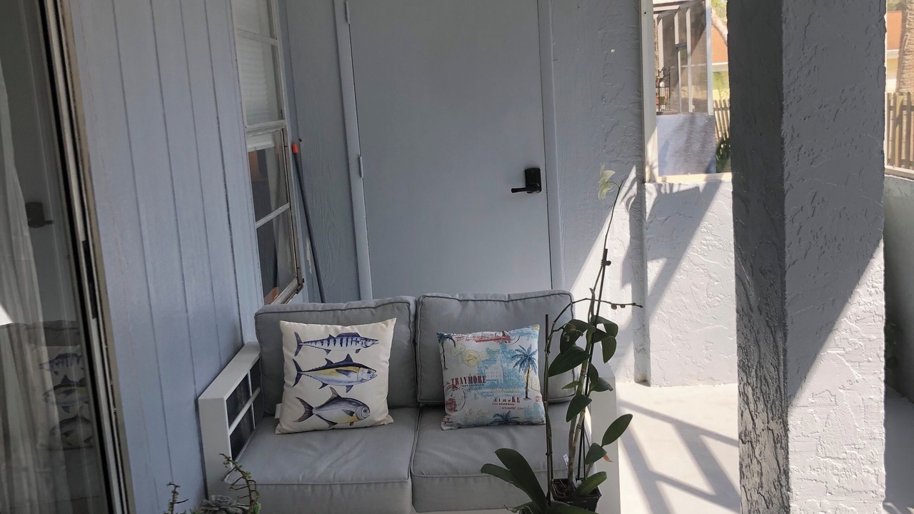 Photo of Patio Balcony in East Naples