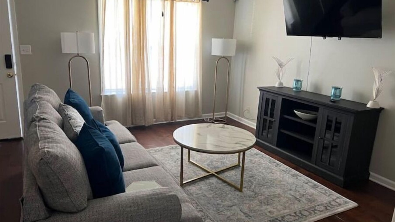 Photo of Livingroom in Valdosta