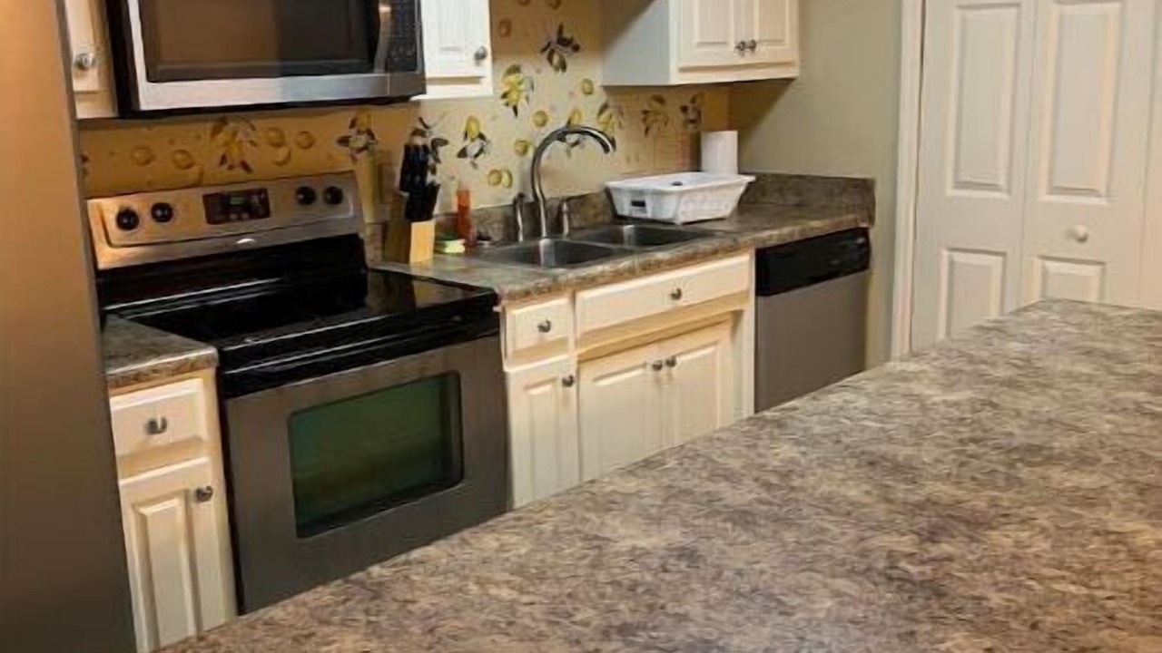 Photo of Kitchen in Valdosta