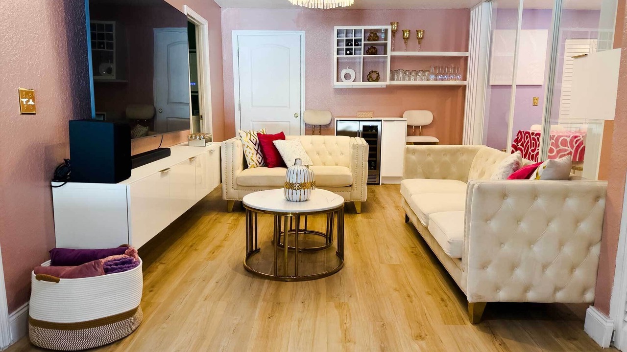 Photo of Livingroom in Deerfield Beach