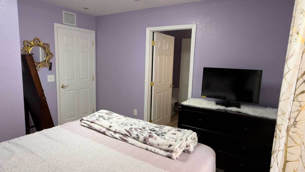 Photo of Bedroom in Deerfield Beach