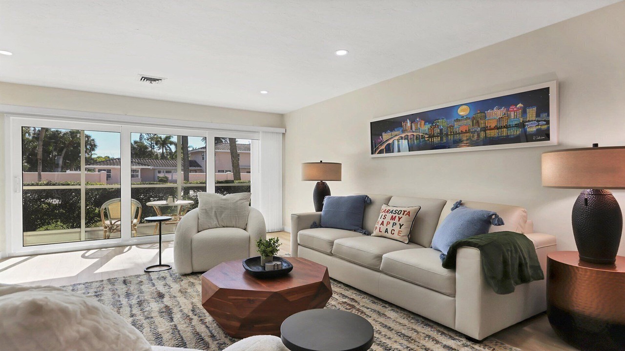 Photo of Livingroom in Saint Armands Key