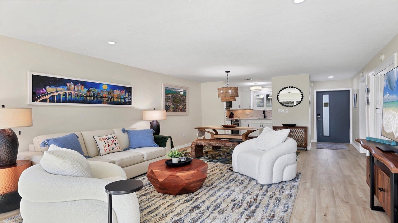 Photo of Livingroom in Saint Armands Key