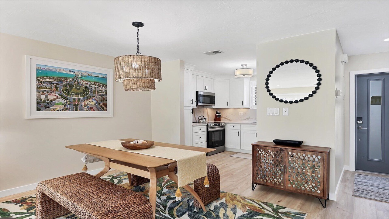 Photo of Livingroom in Saint Armands Key