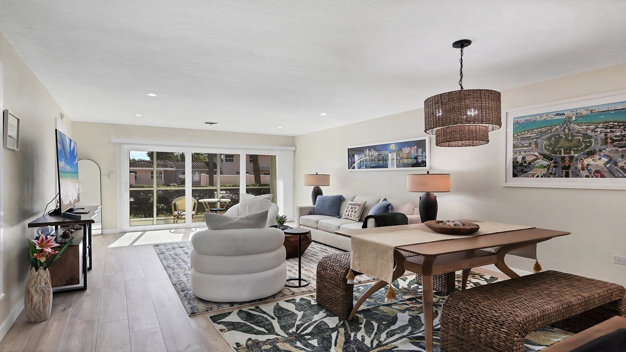 Photo of Livingroom in Saint Armands Key