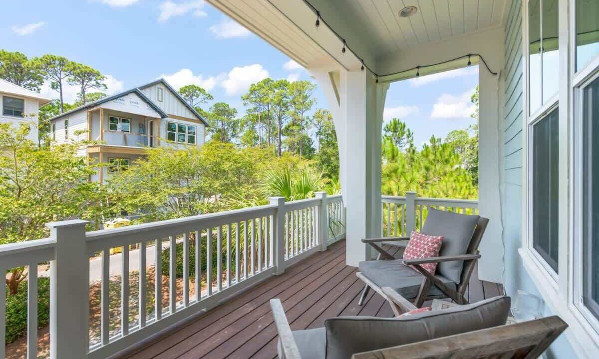 Photo of Outdoor in Treetop