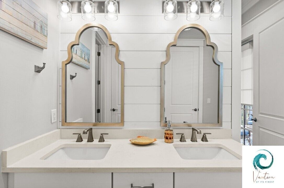 Photo of Bathroom in Lakeside at Blue Mountain Beach