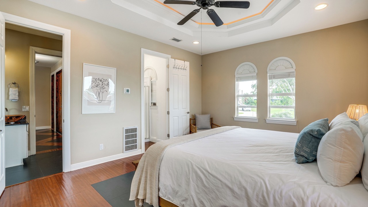 Photo of Bedroom in Caloosahatchee