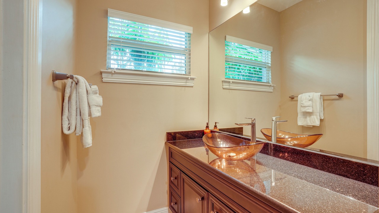 Photo of Bathroom in Caloosahatchee
