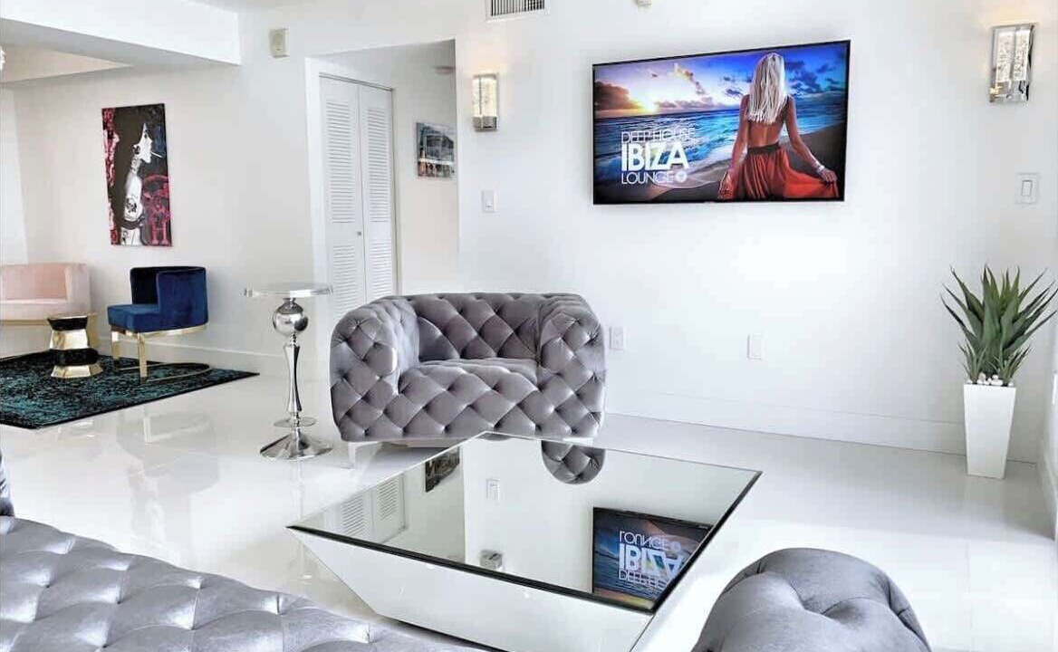 Photo of Others in Brickell