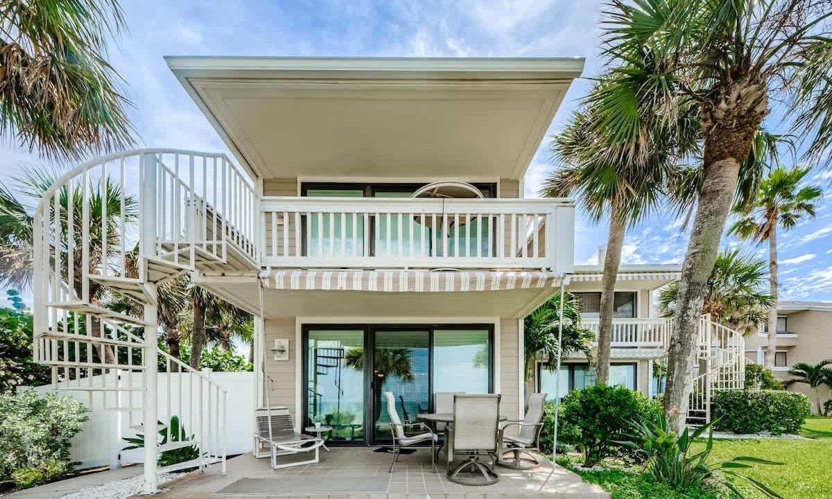 Photo of Patio Balcony in Belleair Beach