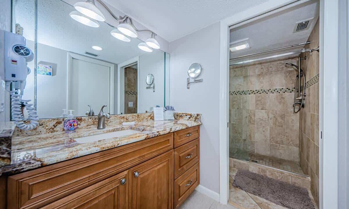 Photo of Bathroom in Belleair Beach