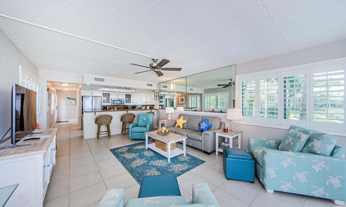 Photo of Livingroom in Belleair Beach