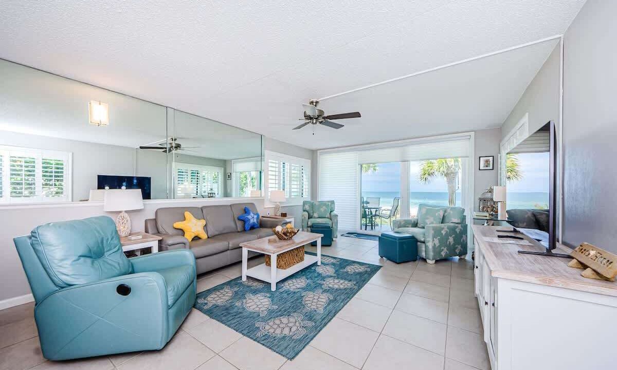 Photo of Livingroom in Belleair Beach